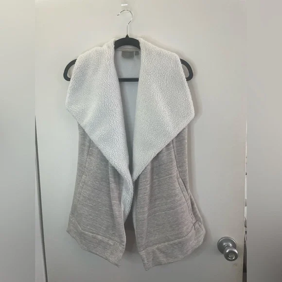 Athleta long line heathered vest - Size XS - Picture 7 of 10